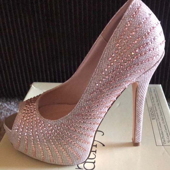 Rose gold peep toe shoes - Picture 4 of 4